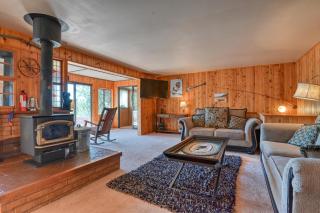 Close to Pike Natl Forest! Lake-View Family Cabin - Divide - 5