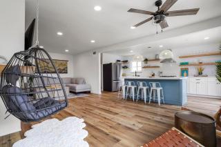 Spectacular Coastal Farmhouse 4BR in Ocean Beach - 5