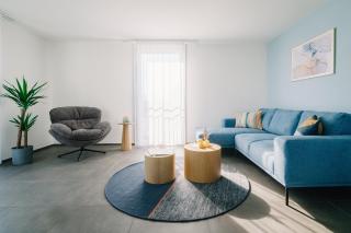 Eiger Lake Apartment - 9