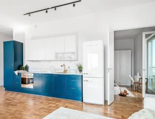 Bright Scandi Designer Flat with Sunny Balcony - 8