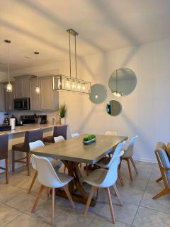 Dazzling Thematic 2BR with 2 Clubhouses - 9