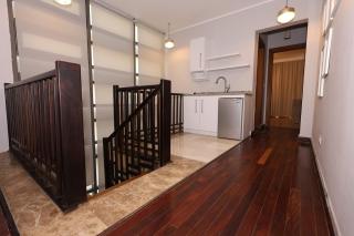 Luxury Villa with Private Pool in Beverly Hills - 6