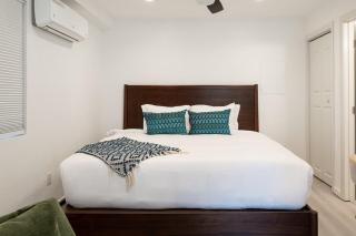 Stylish Studio with Big Patio - 1