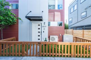 Greenlake Rooftop Near UW and Downtown - 8