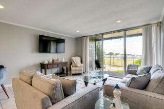 Pool Access and Views Waterfront Lake Conroe Escape - 0