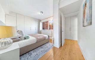 POSH Apartment with Terrace on HARRODS - 7