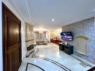 Chic & Spacious 4BR with Jacuzzi-Fez New City Stay - 3