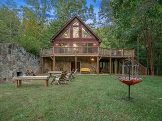 Spectacular Log Cabin Home 45 minutes to Asheville - 0