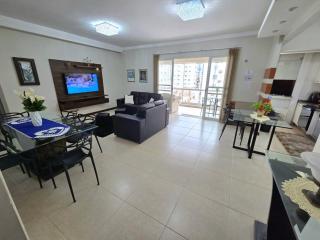 3 suítes grandes, 4 garagens, Vista mar, ótima localização a 2 minutos do mar em Meia Praia - Itapema - 5