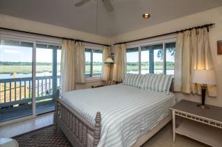 Shrimpers Cove - 6