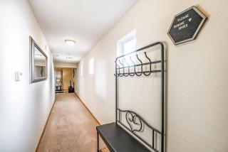 Serene Craftsman Near Boeing Everett - 4