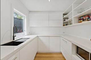 Entertainers Delight! - 5