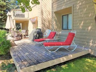 Bonne Vie Condo with Elkhorn Amenity Passes! - 4