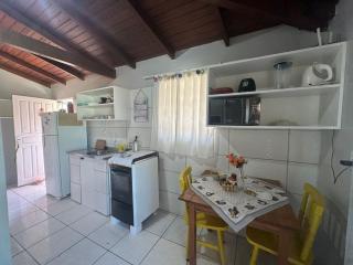 Apto com A/C, estacionamento, bem localizado - 3