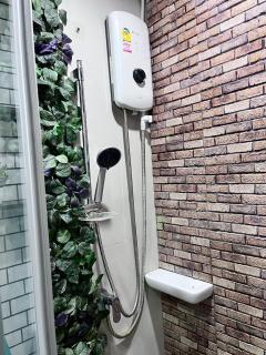 Na casa da minha amiga - 6