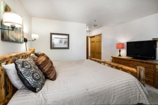 Cimarron Elk Condo: Great Downtown Location - 1