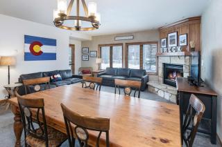 Riverbend Snowflake Run Condo: At Snowflake Lift - 8