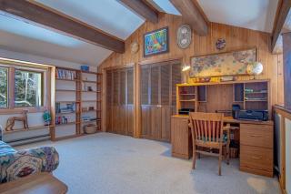 #104 Private Hot Tub, 2 car garage, abundant parking, Elkhorn Amenities - 6