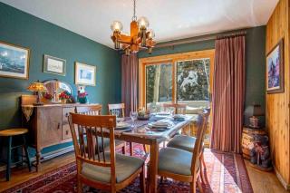 #104 Private Hot Tub, 2 car garage, abundant parking, Elkhorn Amenities - 3