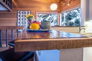 Snow Creek 1553 - Ski-in/Ski-out + Pool & Hot Tub - 8