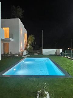 Boutique Studio 1st floor heated pool A8 - 8