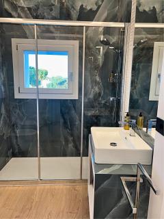 Boutique Studio 1st floor heated pool A8 - 5