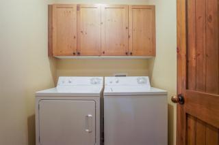 The Fields - 110 is a Cozy Mountain Condo with Access to Everything - Community Hot Tub - 3