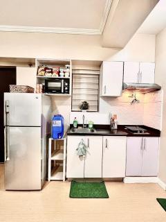 Staycation by Keziah - 8