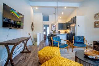 Warm Springs Retreat - Prime Location near Downtown & Ski Lifts - 8