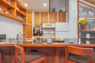 SV102 - Walk to Lifts & Town - Hot Tub & Pool - 6