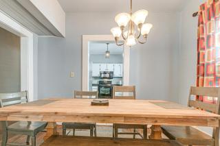 Family Retreat with Yard Less Than 1 Mi to Dtwn Durham! - 3