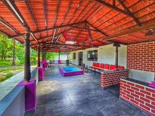 Palms & Peace - A Serene getaway with hill view By Shivalaya - 5