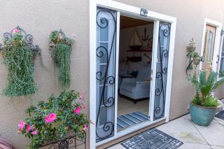 Mission Bay Studio w Ocean Views from Rooftop Deck - 4