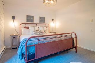 Sunburst 33 - 3BD + Loft + Resort Amenities - 6