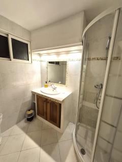 rez de villa confort & grand extérieur - 3