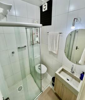 Kitnet no centro com garagem - 2