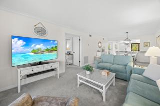 Pointe Santo D27 condo - 3