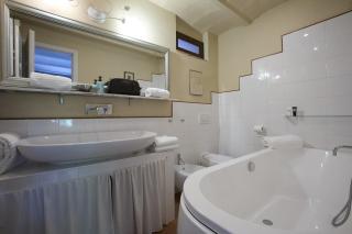 La Sentinella Assisi Casolare storico e piscina - 4