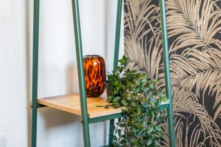 #77 Stylish Coventry home 2 bedroom parking - 9