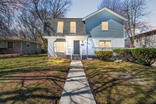 Amazing Daniela Lodge - 2