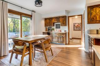 4 Mi to Capitol Spacious Springfield Home with Deck - 3