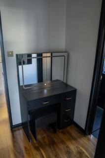 Romantic Seaside Chalet Retreat Solent Breezes - 2