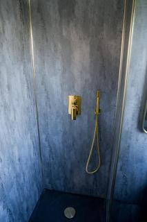 Romantic Seaside Chalet Retreat Solent Breezes - 1