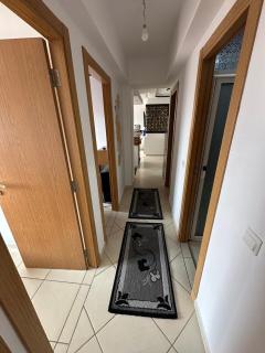 Elegant apartment with stunning sea views - 3