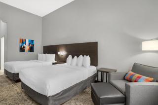 Best Western Plus New Caney Inn & Suites - 9