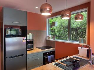 El Gran - Quiet, Central & Scenic Apartment - 2