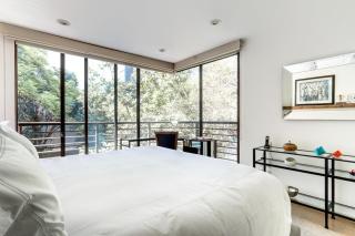 Art and Luxury Space in Petrarca, Polanco - 1