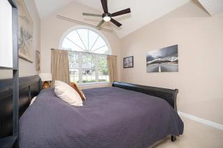 Majestic Home in Summer Oaks - 3