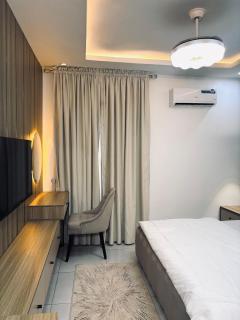 2 bedroom signature apartment - 9