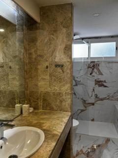 Serenity Luxury , Puerto Banús Marbella - 3